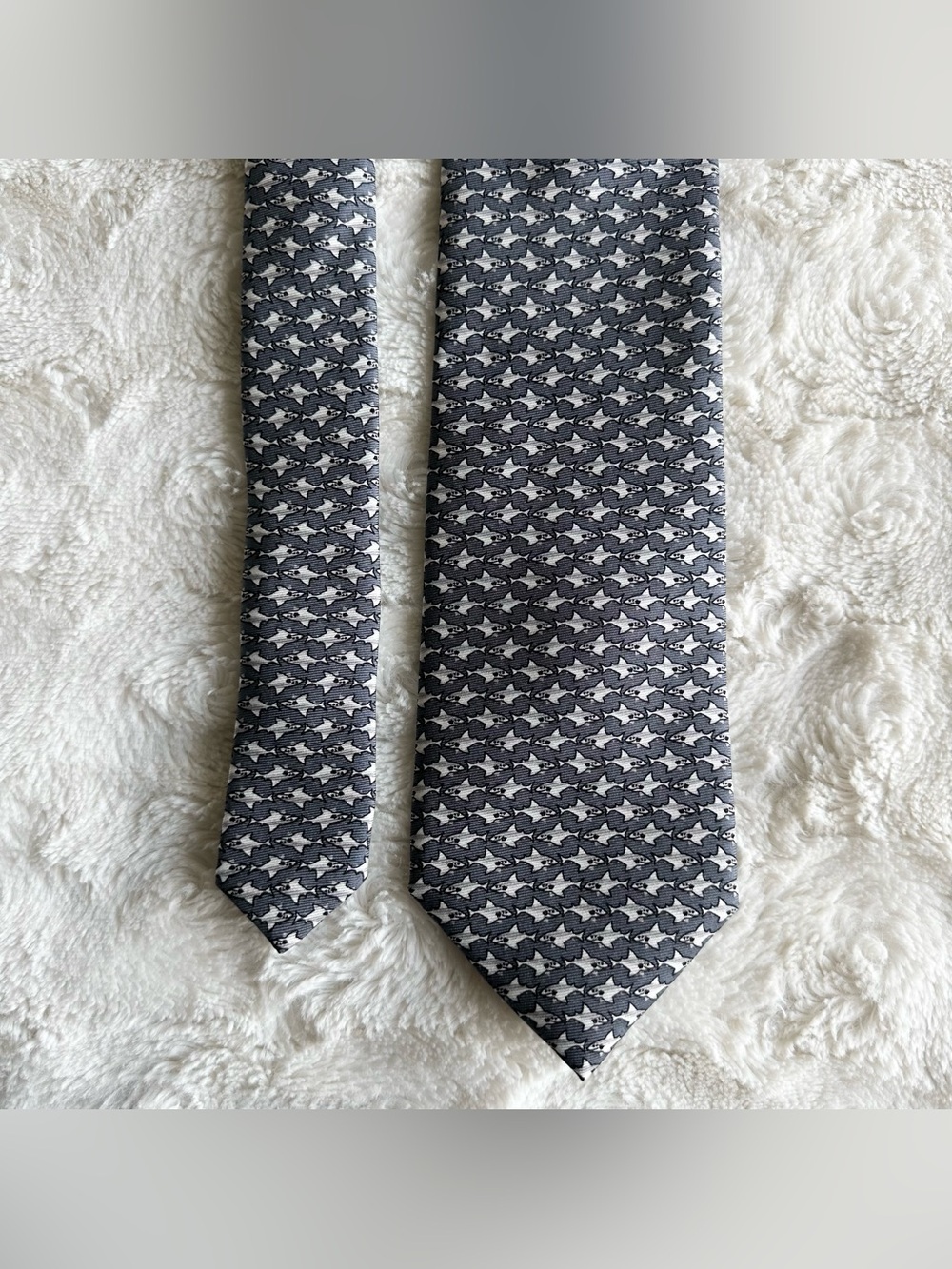 Brooks Brothers Necktie Mens 57.5” Gray Shark Silk Nautical Beach Fish Coastal
